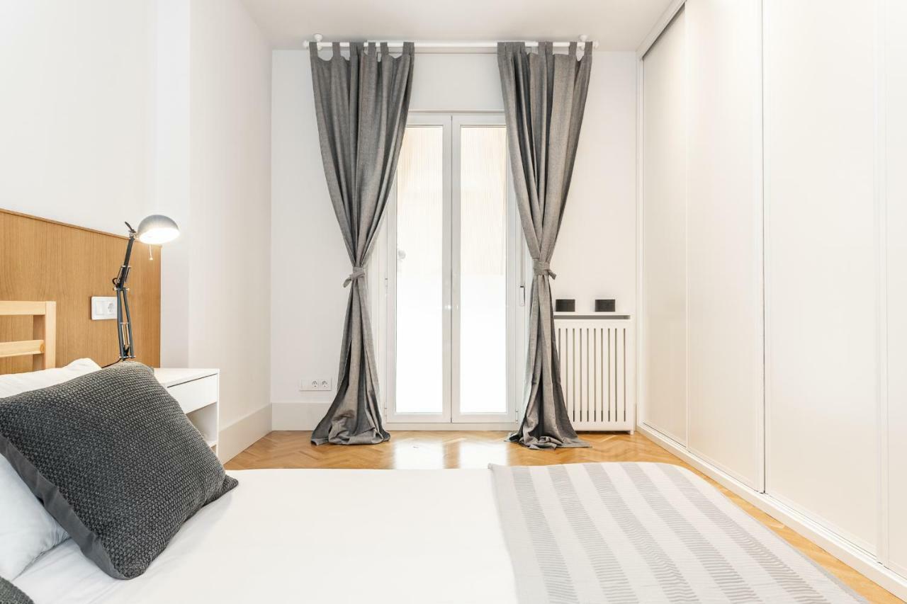 BNBHolder Luxe RETIRO PARK Madrid Eksteriør billede